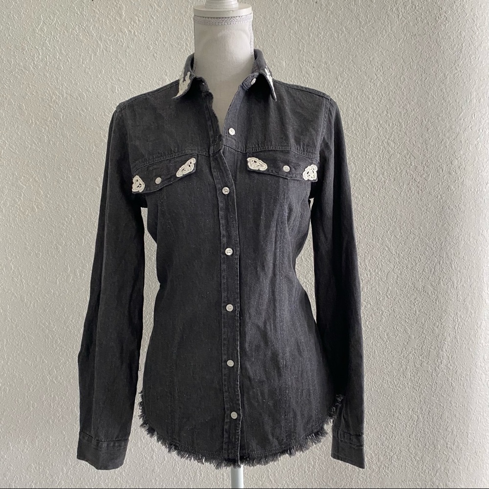 True Freedom Black Raw Edge Chambray Shirt Small